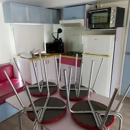 1 Mobil Home Climatise Camping *