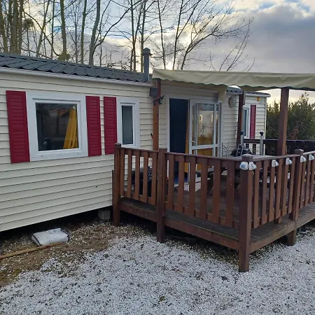 1 Mobil Home Climatise *